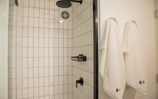 w Phenomenal 1BR w Balcony in Barranco