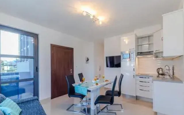 Apartment Ana