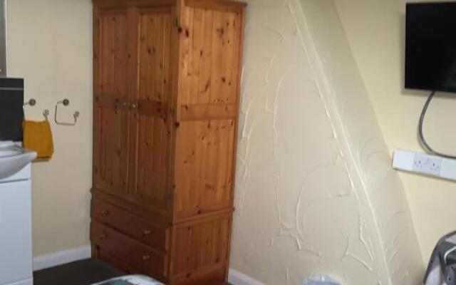 Brafferton Guest House