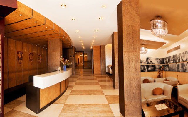 Hotel Varun