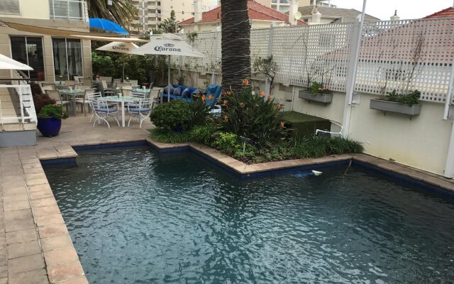 Bantry Bay Suite Hotel