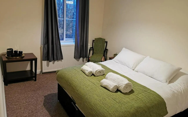 Brampton Court Hotel