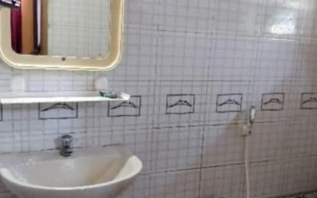 Hotel Sambit Royale