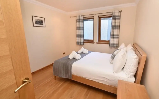 Inverness City Apartment