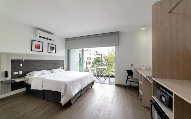 Aparta Suites Park 85