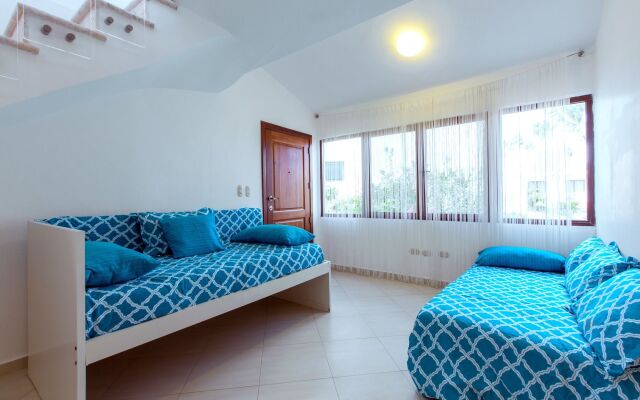 Beach Bungalows Los Corales Club & SPA