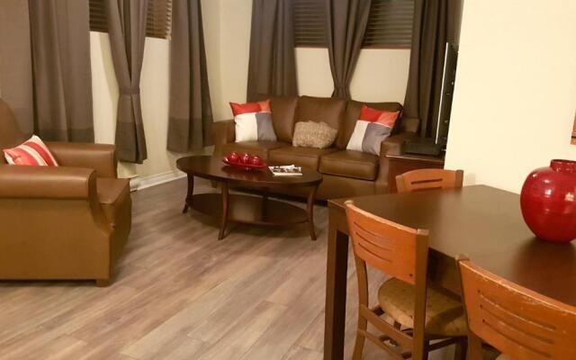 1-Bedroom Apartment Sweet #8 by Amazing Property Rentals