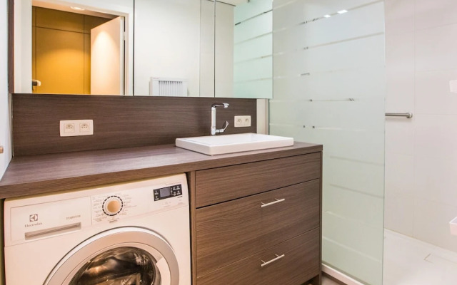 Apartment on 9th Floor With Terrace