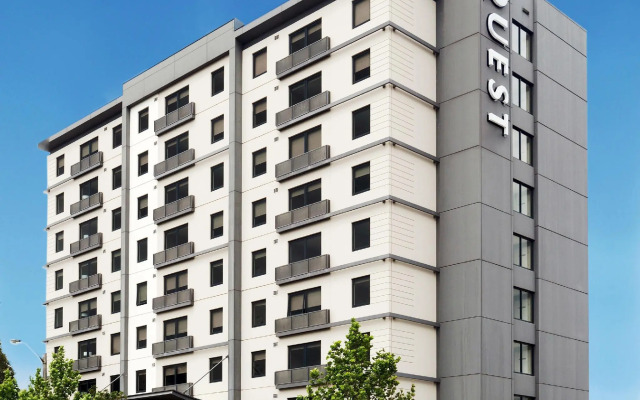Quest Mascot Serviced Apartments