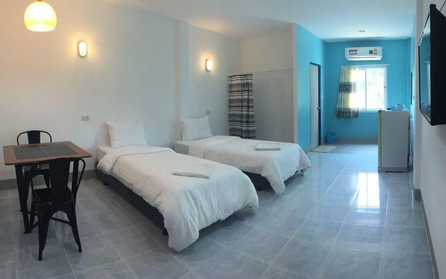Blue Hip Apartment Nakhon Sri