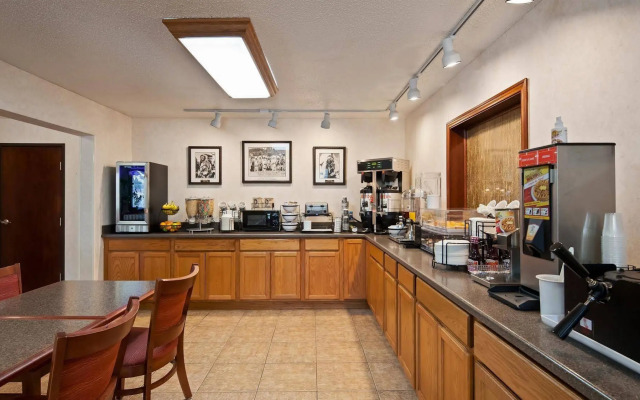 SureStay Plus by Best Western Buffalo