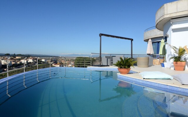 Villa Blue House