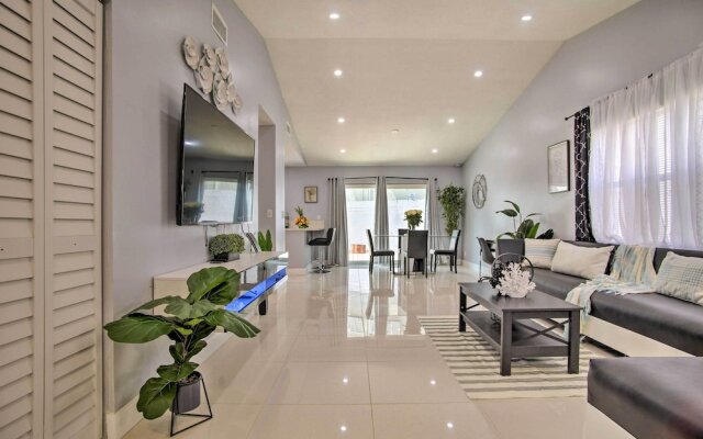 Lovely Lauderhill Retreat < 12 Mi to Beach!