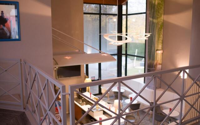 The Originals City, Hôtel Le Sextant