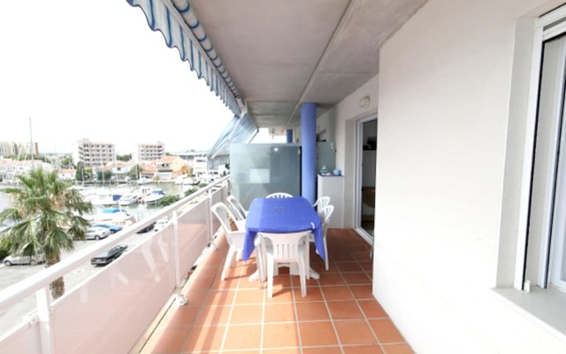 Apartment with 2 Bedrooms in Roses, with Wonderful City View, Pool Access, Furnished Terrace - 1 Km From the Beach