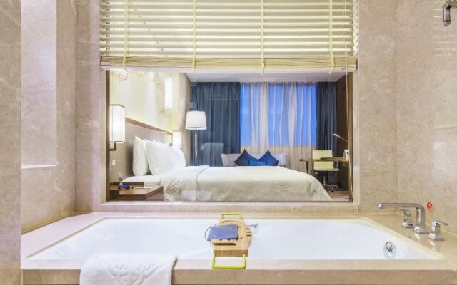 Jingling Shihu Garden Hotel