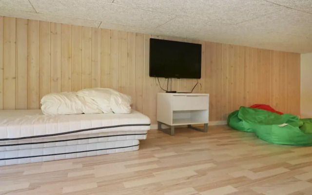 Enormous Holiday Home in Hadsund With Swimming Pool