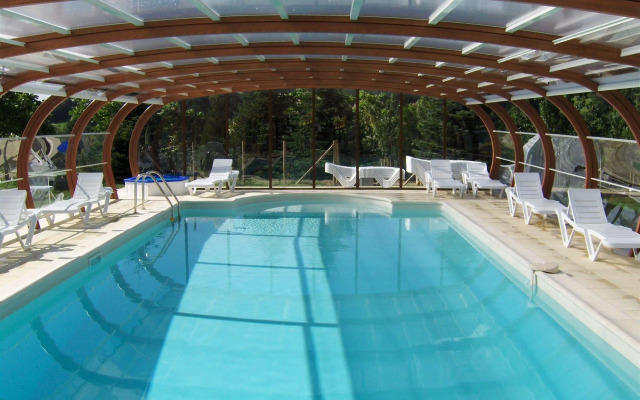 Le Village des Monédières - Slowmoov