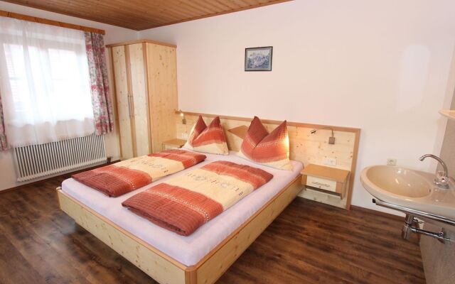 Spacious Apartment in Wagrain With Balcony