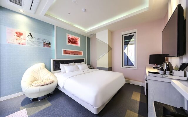 Jinju CF Self Check-in Motel