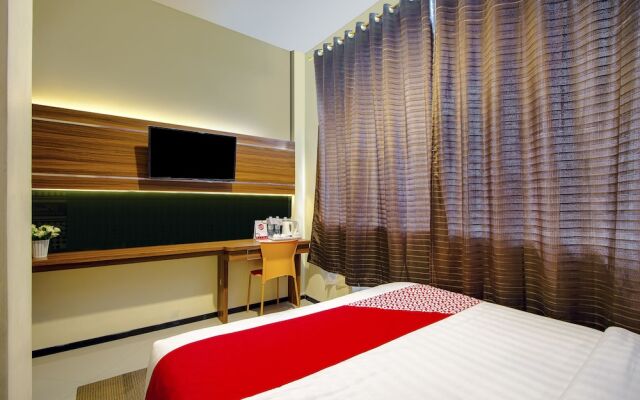 OYO 1057 Premier Guest House