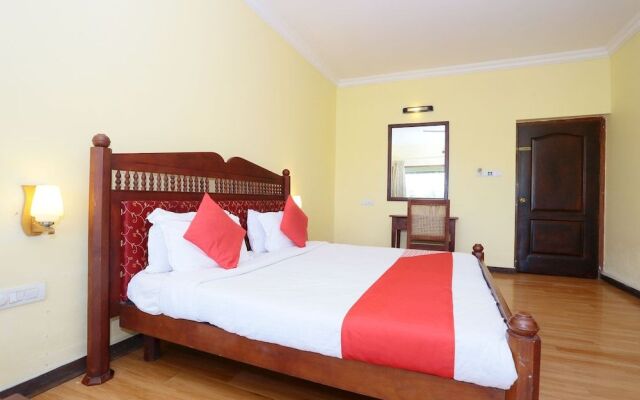 OYO 26874 Manor Backwater Resort