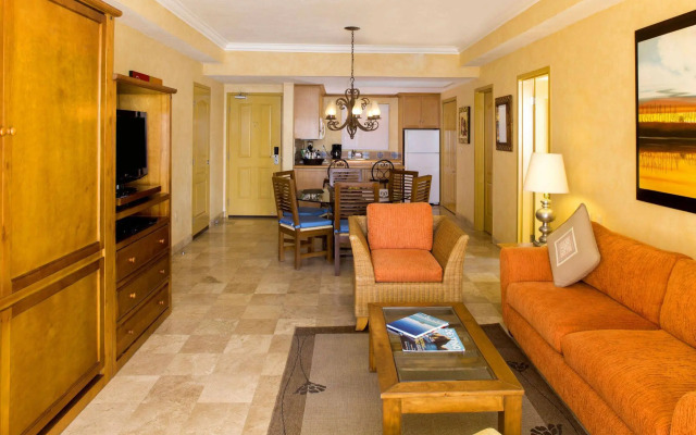 Villa del Arco Residences