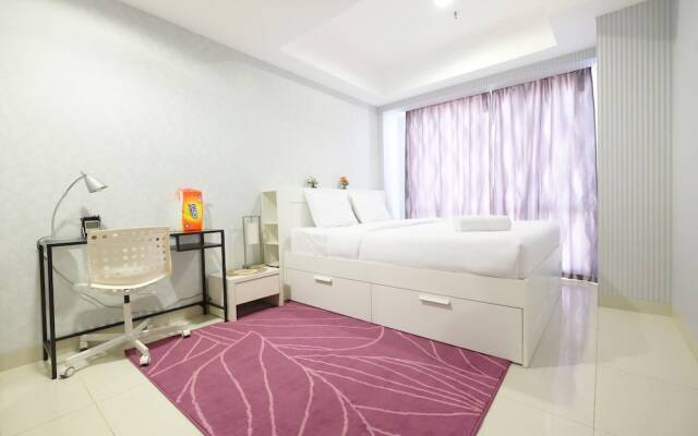 Elegant The Mansion Apartment near Kemayoran