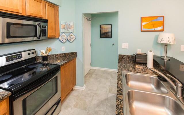 28th St Condo 304