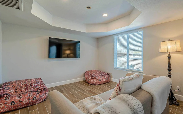 Scottsdale Adobe Home w/ Backyard Oasis!