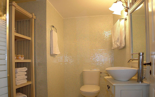 PortaDelMare Deluxe Suites