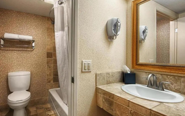 Best Western Plus Laguna Brisa