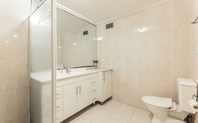 Amazing Location Cozy Stay with Parking