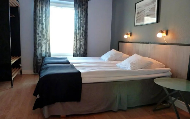 Hotel Riverside
