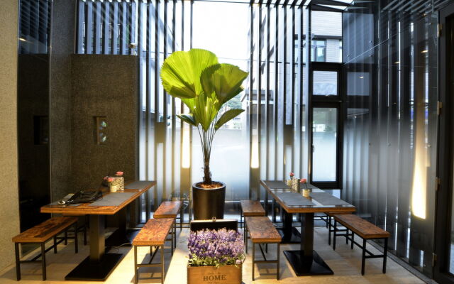 Happy House B&B, Juifan