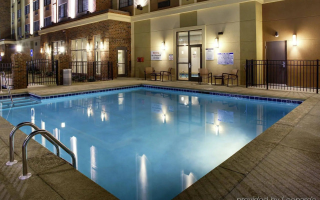 Sheraton Augusta Hotel