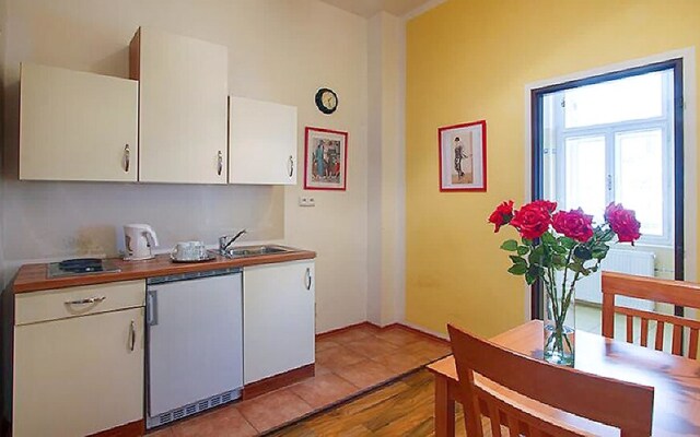 Apartment With one Bedroom in Prague, With Wifi