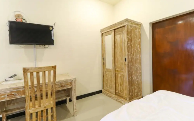 Pucuk Merah 51 Guesthouse Canggu