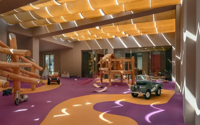 Desert Rock Resort