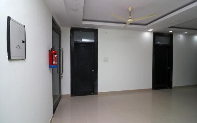 OYO Flagship 30894 Indira Nagar
