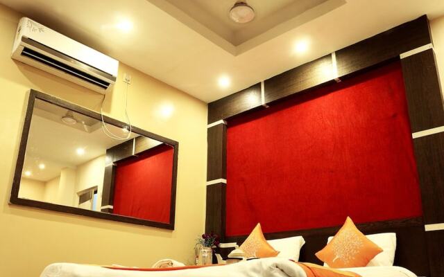 OYO 1058 Hotel Royal Garden