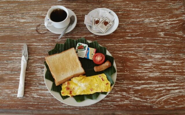 Hotel The Flora Kuta Bali