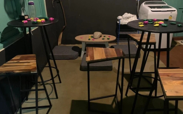 2Street Hostel at Surathani - Adults Only