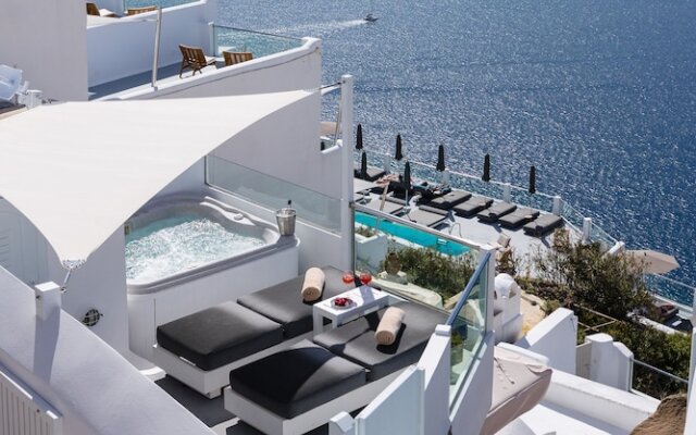 Nevma Suites