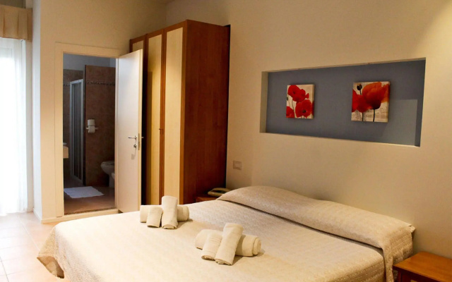 Hotel Pacific