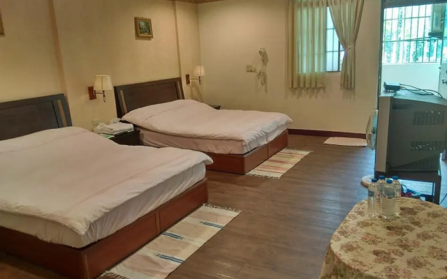 Coffee Street Homestay