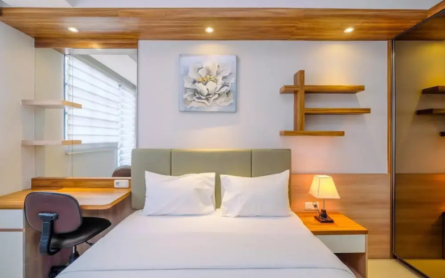 Elegant Studio At Evenciio Apartment Margonda