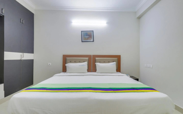 Fab Hotel Rithikha Inn