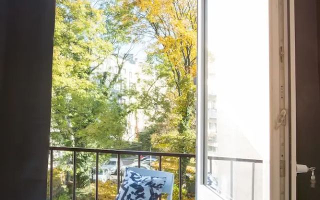FriendHouse Apartments - Avenue