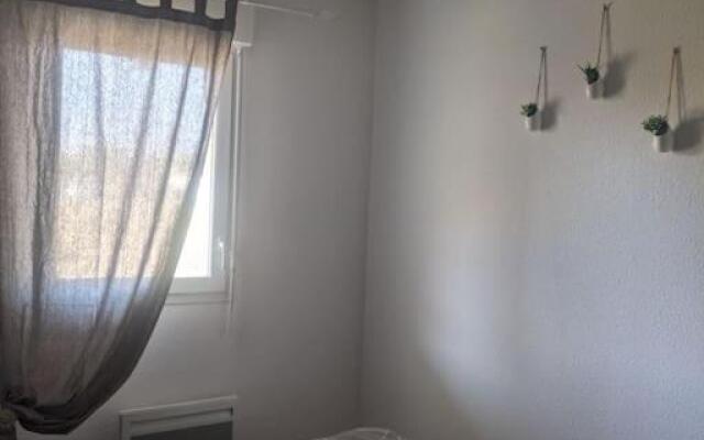 Appartement 200m de l'océan avec piscine extérieure